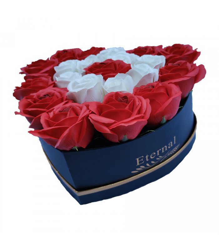 Cutie cu trandafiri rosu de sapun 